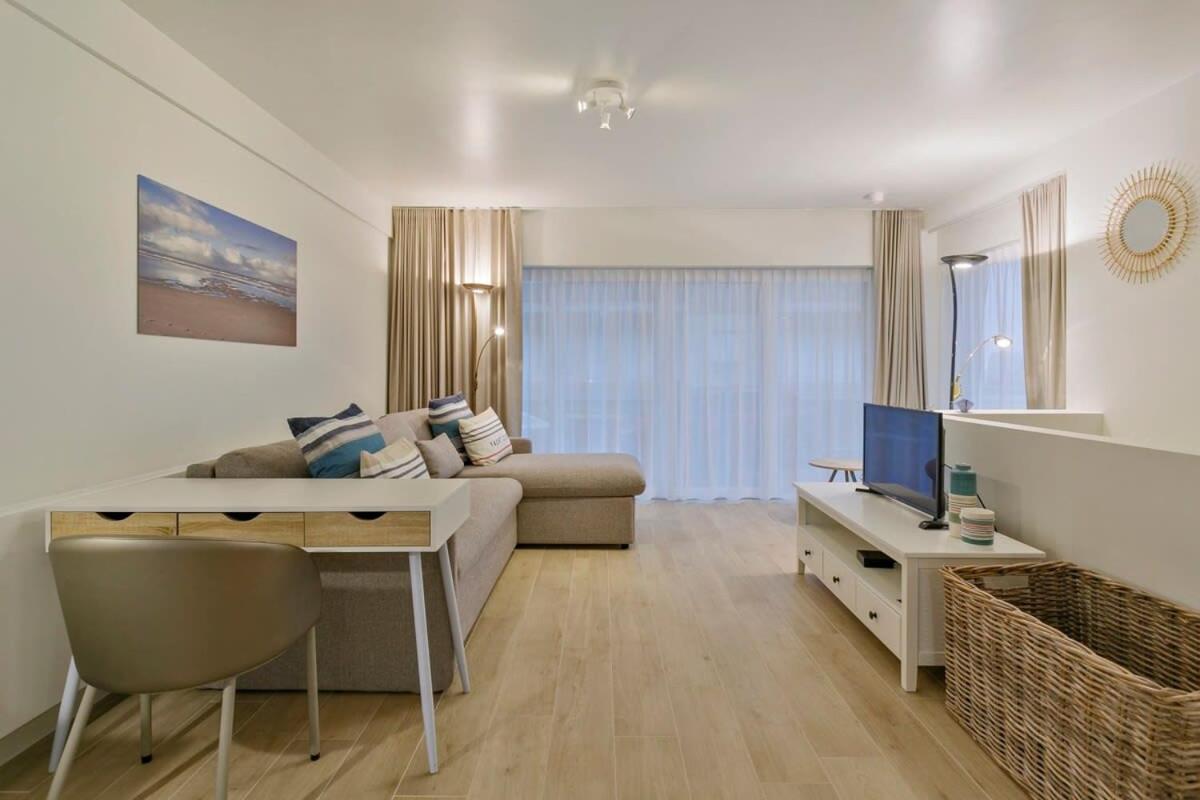 Huswell - Stunning Apartment At The Beachfront Of 데한 외부 사진